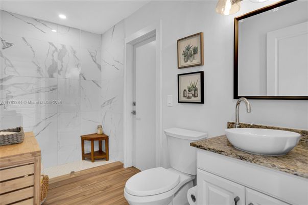 Bathroom, Interior, Marble Walls, Recessed Lighting, Wood Texture Flooring