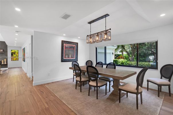 Chandelier, Dining room, Interior, Pendant Lights, Recessed Lighting, Wood Texture Flooring