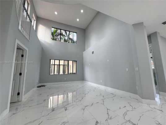 Empty room, Interior, Marble, Recessed Lighting