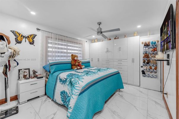 Bedroom, Interior, Marble, Recessed Lighting
