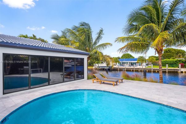 Exterior, Lake, Pool, Water