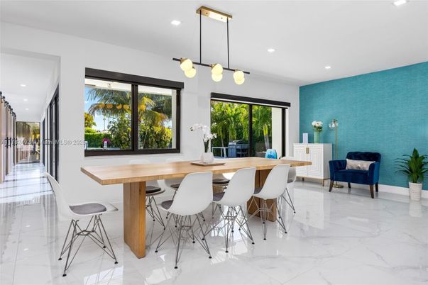Dining room, Interior, Marble, Pendant Lights, Recessed Lighting