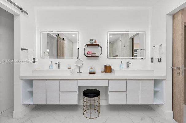 Bathroom, Dual Sink Vanities, Interior, Marble, Recessed Lighting