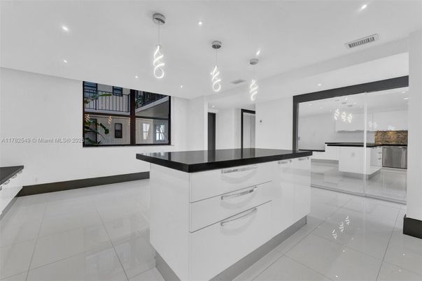 Interior, Kitchen, Pendant Lights, Recessed Lighting