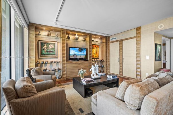 Interior, Living room, Recessed Lighting, Wood Texture Flooring, Wooden Walls