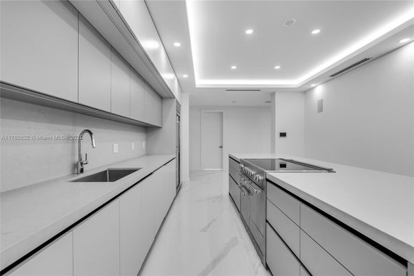 Interior, Kitchen, Marble, Recessed Lighting
