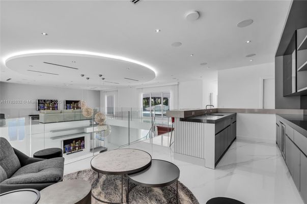 Interior, Marble, Recessed Lighting