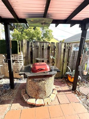 Exterior, Hot Tub