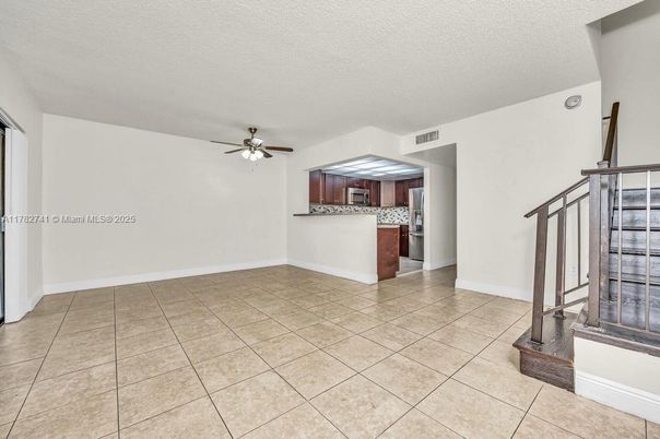 Empty room, Interior, Kitchen