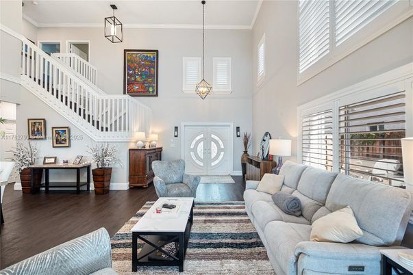 Interior, Living room, Pendant Lights, Wood Texture Flooring