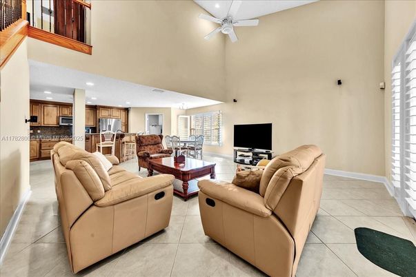 Dining room, Interior, Kitchen, Living room, Recessed Lighting, Stainless Steel Appliances