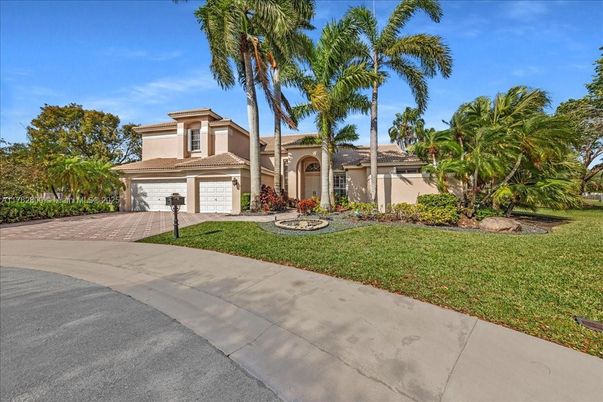 Attached, Backyard, Exterior, Facade, Mediterranean