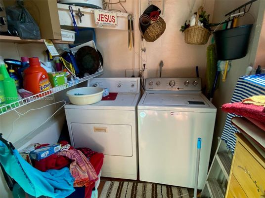 Interior, Utility Closets, Washer
