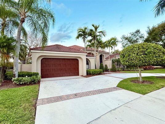 Attached, Backyard, Exterior, Facade, Spanish Mediterranean