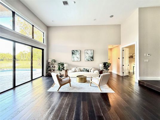 Interior, Living room, Recessed Lighting, Wood Texture Flooring