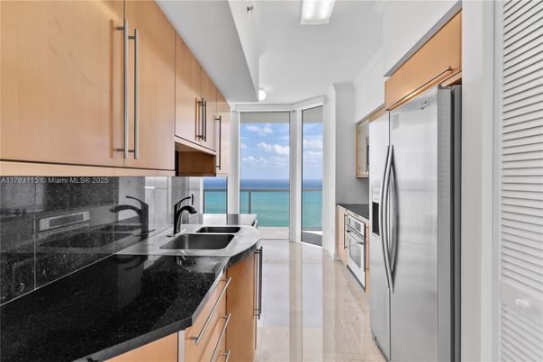 Interior, Kitchen, Water