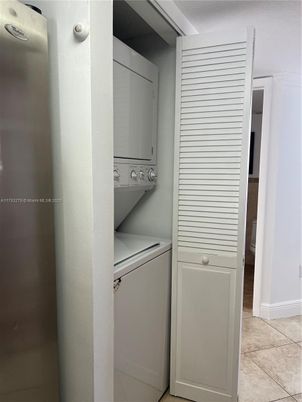 Interior, Utility Closets, Washer