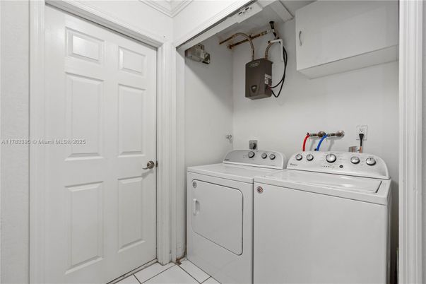 Interior, Utility Closets, Washer