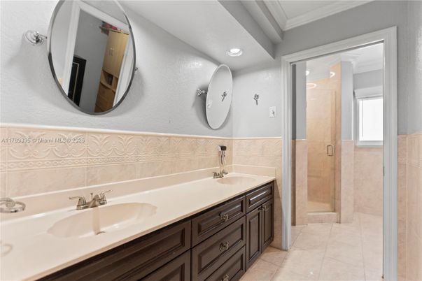 Bathroom, Dual Sink Vanities, Glass Shower, Interior, Recessed Lighting