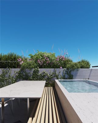 Exterior, Pool, Other