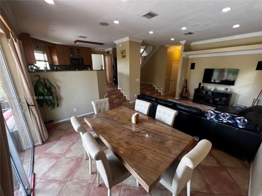 Dining room, Interior, Recessed Lighting