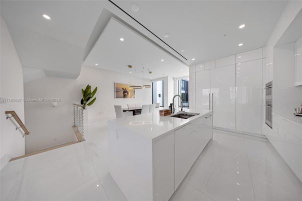 Dining room, Interior, Kitchen, Pendant Lights, Recessed Lighting