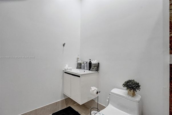 Bathroom, Interior