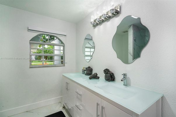 Bathroom, Dual Sink Vanities, Interior, Marble