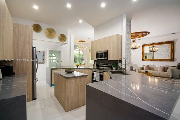 Interior, Kitchen, Pendant Lights, Recessed Lighting, Stainless Steel Appliances
