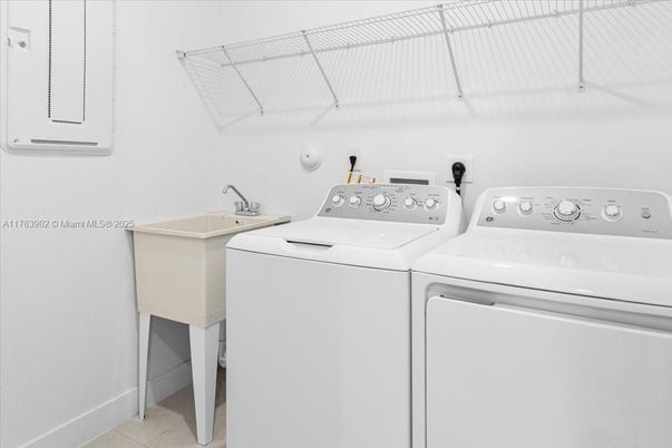 Interior, Utility Closets, Washer