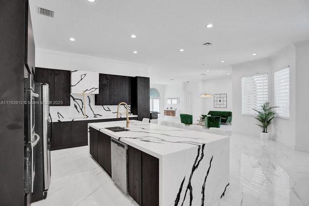 Interior, Kitchen, Marble, Pendant Lights, Recessed Lighting