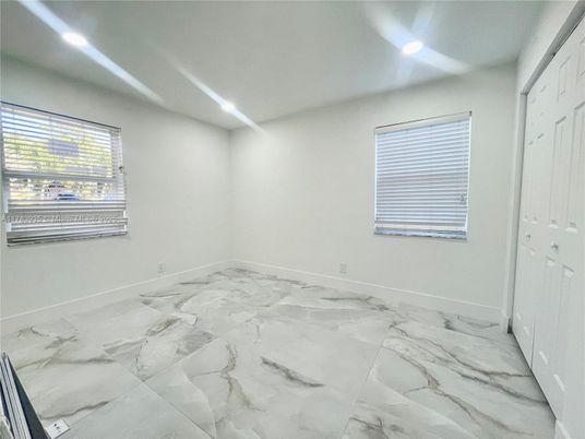 Empty room, Interior, Marble, Recessed Lighting
