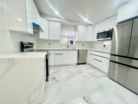Interior, Kitchen, Marble, Recessed Lighting, Stainless Steel Appliances