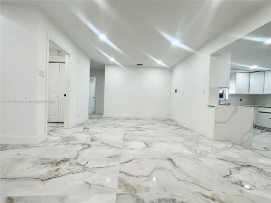 Interior, Kitchen, Marble, Recessed Lighting
