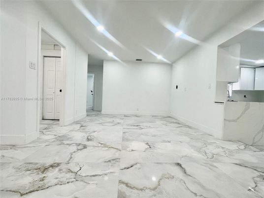 Empty room, Interior, Marble, Recessed Lighting
