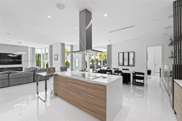 Dining room, Interior, Kitchen, Living room, Pendant Lights, Recessed Lighting