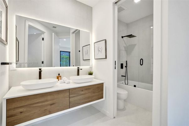 Bathroom, Dual Sink Vanities, Glass Shower, Interior, Recessed Lighting