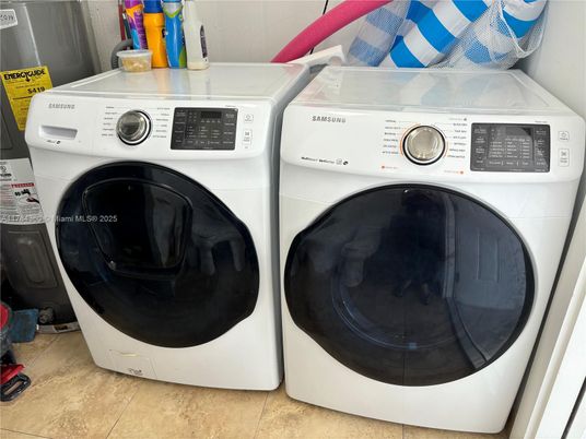 Interior, Utility Closets, Washer