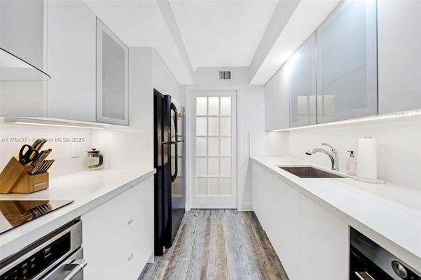 Interior, Kitchen, Stainless Steel Appliances, Wood Texture Flooring