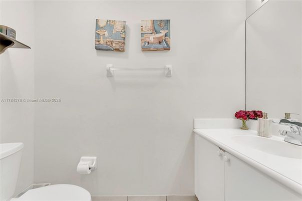 Bathroom, Interior
