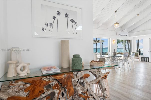 Dining room, Interior, Pendant Lights, Water, Wood Texture Flooring