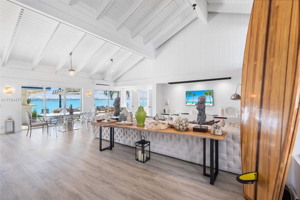 Dining room, Interior, Pendant Lights, Water, Wood Texture Flooring