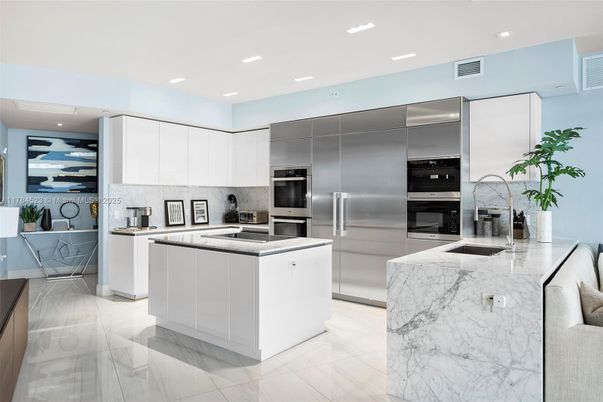 Interior, Kitchen, Marble, Recessed Lighting, Stainless Steel Appliances