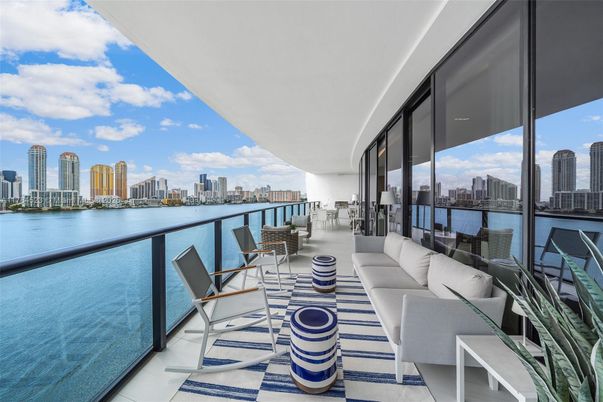 Water, Exterior, Other, Skyline