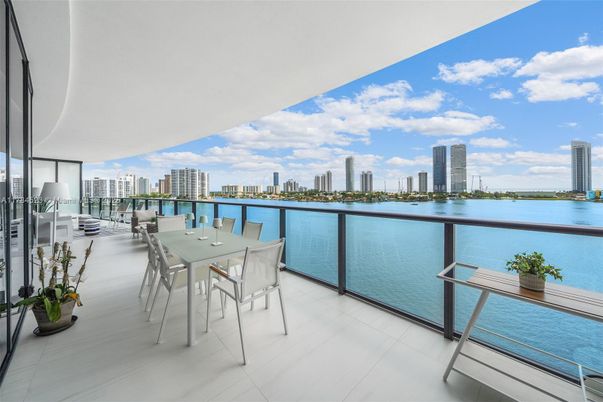 Water, Exterior, Other, Skyline