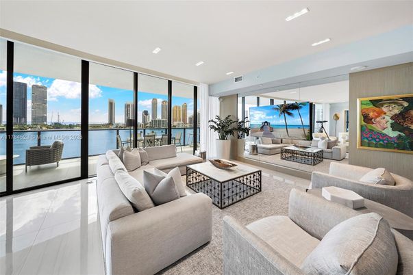 Interior, Living room, Recessed Lighting, Water