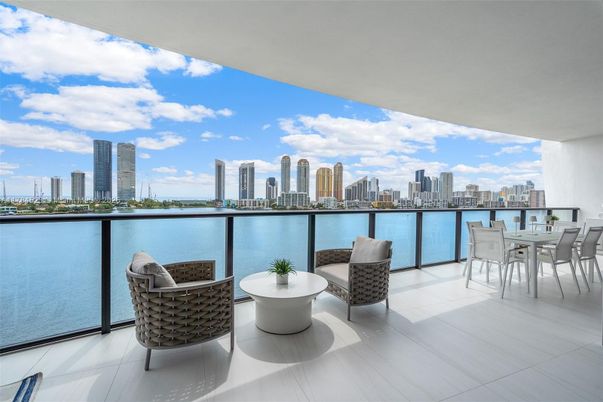 Water, Exterior, Other, Skyline