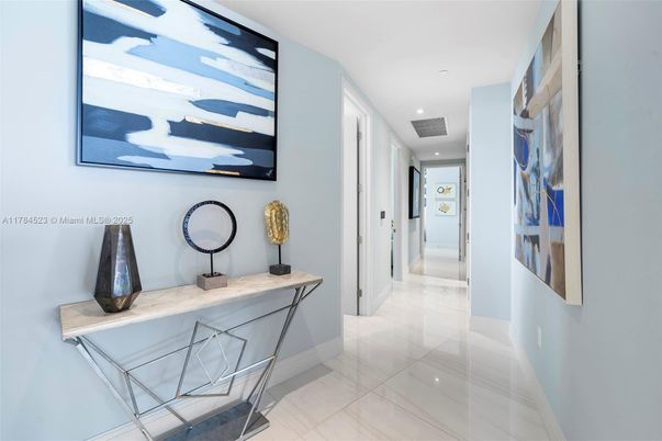 Interior, Recessed Lighting