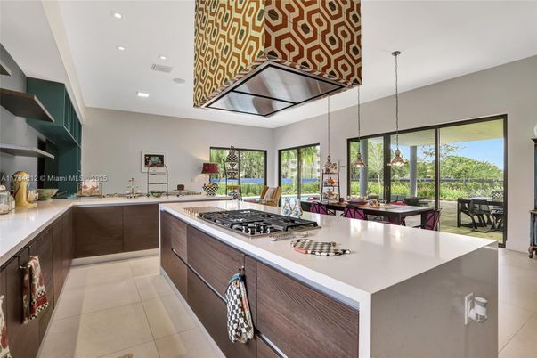 Dining room, Interior, Kitchen, Pendant Lights, Recessed Lighting