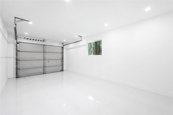 Garage, Interior, Recessed Lighting